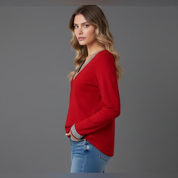 Red Contrast Sequin Mesh Sleeve Blouse - Picture 3 of 9